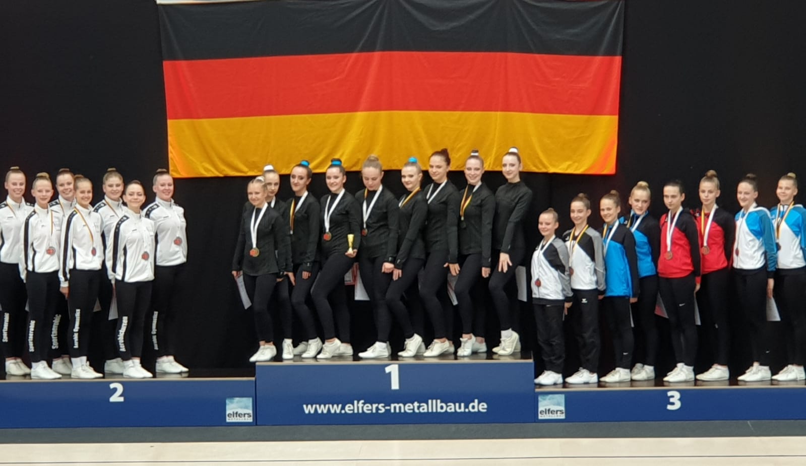 Dance Team "Schwan" DM 2022 Goldmedaille